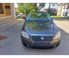 Fiat Croma 1,9 JTD - 3