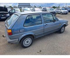 Volkswagen Golf 1,6 D - 10