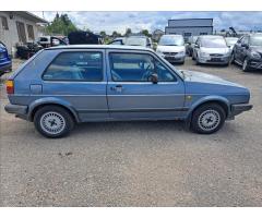 Volkswagen Golf 1,6 D - 11