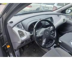 Nissan Almera Tino 2,2 dCi  Visia - 13