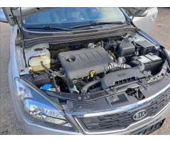 Kia Ceed 1,6 CRDi 85kW Comfort Plus - 29