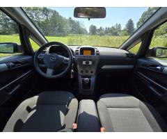 Opel Zafira 1,9 CDTi  110kW 7 míst - 11