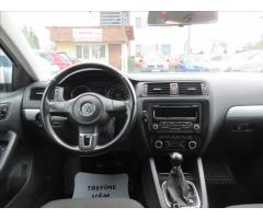 Volkswagen Jetta 1,6 TDI Aut.klima - 6