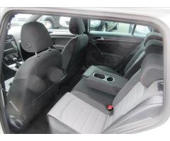 Volkswagen Golf 1,4 TSI  92kW Xen.Pano.R-Line - 9