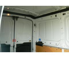 Ford Transit 2,0 TDCi -3 místa - 18