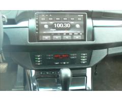 BMW X5 3,0 D-4x4 AUTOMAT - 13