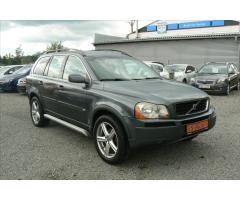 Volvo XC90 2,5 D5 4x4 MANUÁL - 2