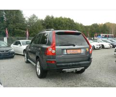 Volvo XC90 2,5 D5 4x4 MANUÁL - 5