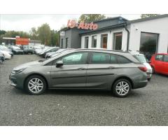 Opel Astra 1,5 CDTi SPORTS TOURER - 8