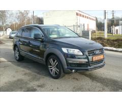 Audi Q7 3,0 Quatro - 2