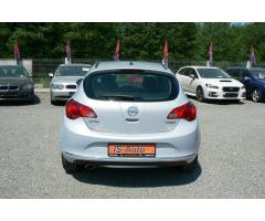 Opel Astra 1,4 - 103 kw - 4