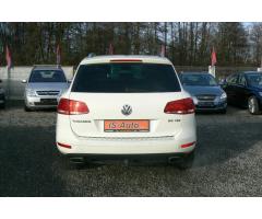 Volkswagen Golf Variant R-Line mHEV DSG Zlevněno o 16 000 Kč