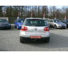 Volkswagen Golf 1,9 TDi  V - 6