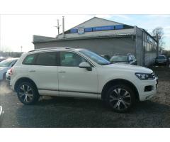 Volkswagen Touareg 4,1 TDi  V8 DYN AUDIO AUTOMAT - 7