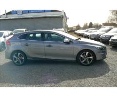 Volvo V40 1,6 D2 - 7