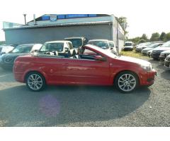 Opel Astra 1,8 16V Cosmo TwinTop - 9