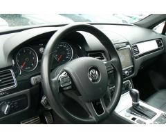 Volkswagen Touareg 4,1 TDi  V8 DYN AUDIO AUTOMAT - 9