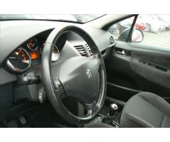 Peugeot 207 1,4 - 9