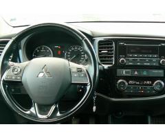 Mitsubishi Outlander 2,3 INTENSE 2.2 DI-D   4WD - 11