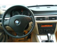 BMW Řada 3 2,5 325i - 12