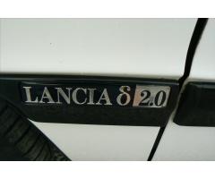 Lancia Delta 2,0 16V SUPER STAV - 24