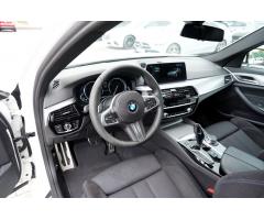 BMW Řada 5 520d xDrive MPaket, ČR, AT - 25