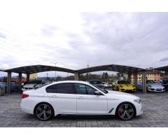 BMW Řada 5 M550d xDrive/ M sport/ČR/DPH - 7