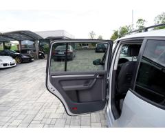 Volkswagen Touran 1.6 TDI DPF Comfortline - 16