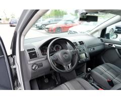 Volkswagen Touran 1.6 TDI DPF Comfortline - 22