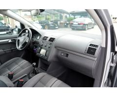 Volkswagen Touran 1.6 TDI DPF Comfortline - 24