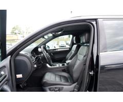 Volkswagen Touareg 3.0 TDI V6 4Motion, Tiptronic - 23