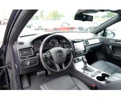 Volkswagen Touareg 3.0 TDI V6 4Motion, Tiptronic - 25