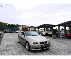 BMW Řada 3 325i Cabrio/automat/kůže/220PS - 20