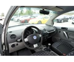 Volkswagen New Beetle 1.9 TDI, 90PS, klima, stereo - 21