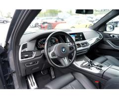 BMW X5 M50i xDrive Lasery, ČR, 530PS - 28