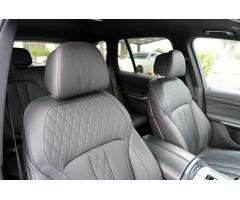 BMW X5 M50i xDrive Lasery, ČR, 530PS - 32