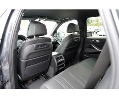 BMW X5 M50i xDrive Lasery, ČR, 530PS - 36