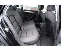 Audi A4 2.0 TDI 145 PS multitronic - 32