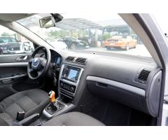 Škoda Octavia 1.6 TDI Elegance Edition Combi - 27