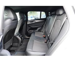 BMW X4 2.0d xDrive Mpaket/190PS/ČR - 32