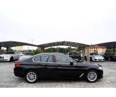 BMW Řada 5 520d xDrive/kůže/automat/ČR - 7