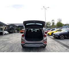 Hyundai Santa Fe 2.4 GDI 4WD HTREC AT/Prémium - 11