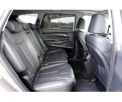 Hyundai Santa Fe 2.4 GDI 4WD HTREC AT/Prémium - 31