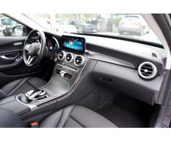 Mercedes-Benz Třídy C C 300d 4Matic/360/HUD/Led - 27