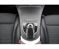 Mercedes-Benz Třídy C C 300d 4Matic/360/HUD/Led - 35