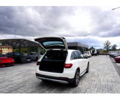 Mercedes-Benz GLC 250i 4Matic/kůže/Led/9AT/ČR - 12