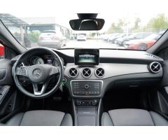 Mercedes-Benz GLA GLA 200d 4Matic/automat/kůže - 31