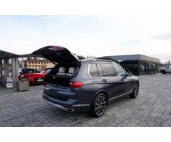 BMW X7 3.0d xDrive/Lasery/22"/PURE - 9