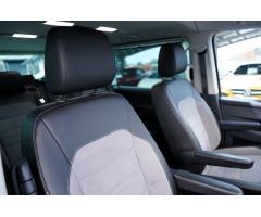 Volkswagen Multivan 2.0TDI 110Kw/T6.1/Highline/DSG - 23