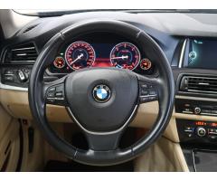 BMW Řada 5 2,0 520d Touring Luxury Line - 24